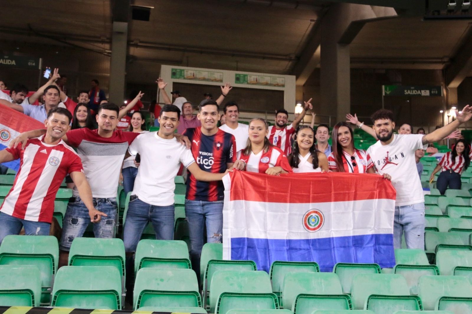 Las imágenes del Marruecos - Paraguay en el Benito Villamarín