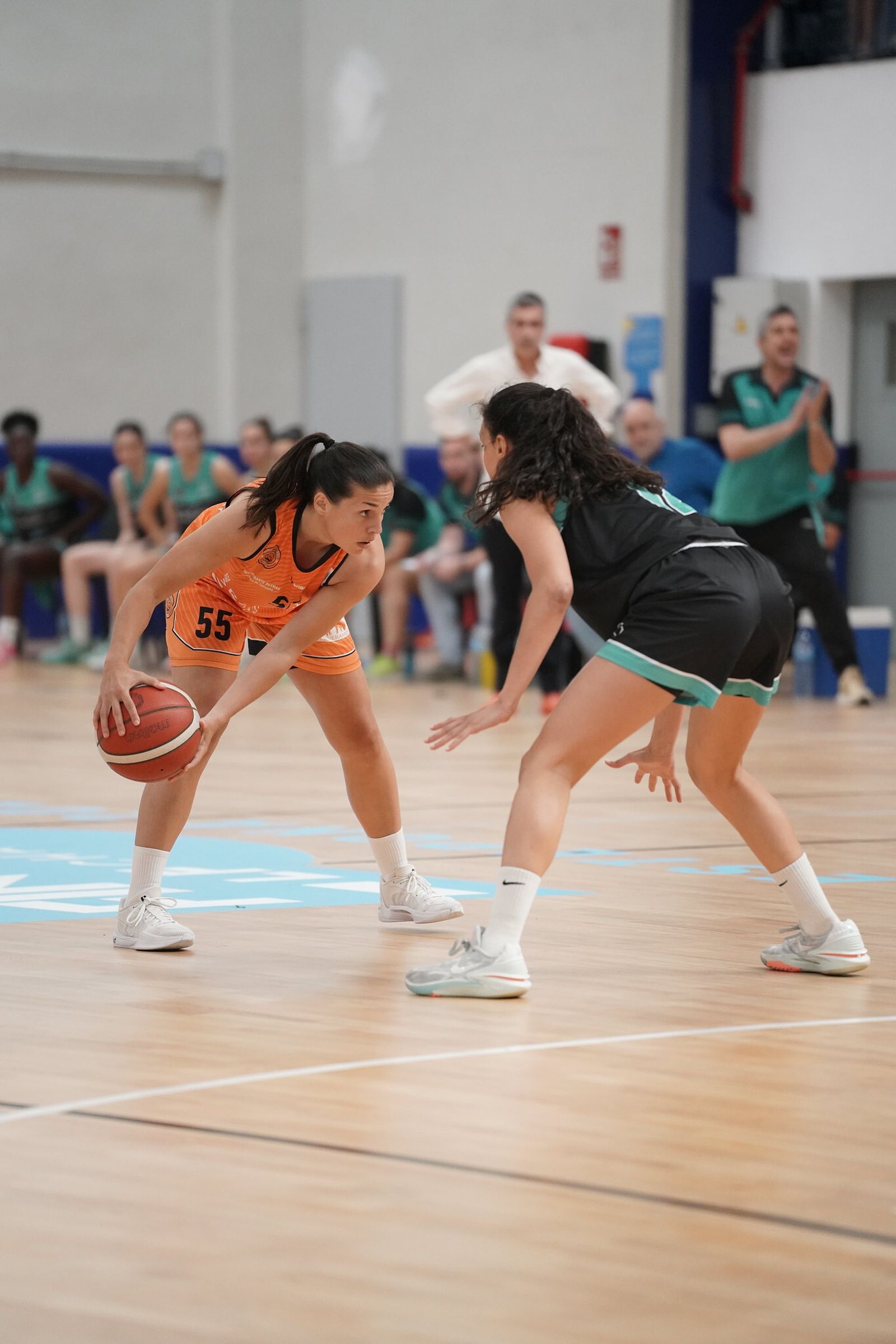 Ambientazo en Estepona para la Final Four de ascenso a Liga Femenina