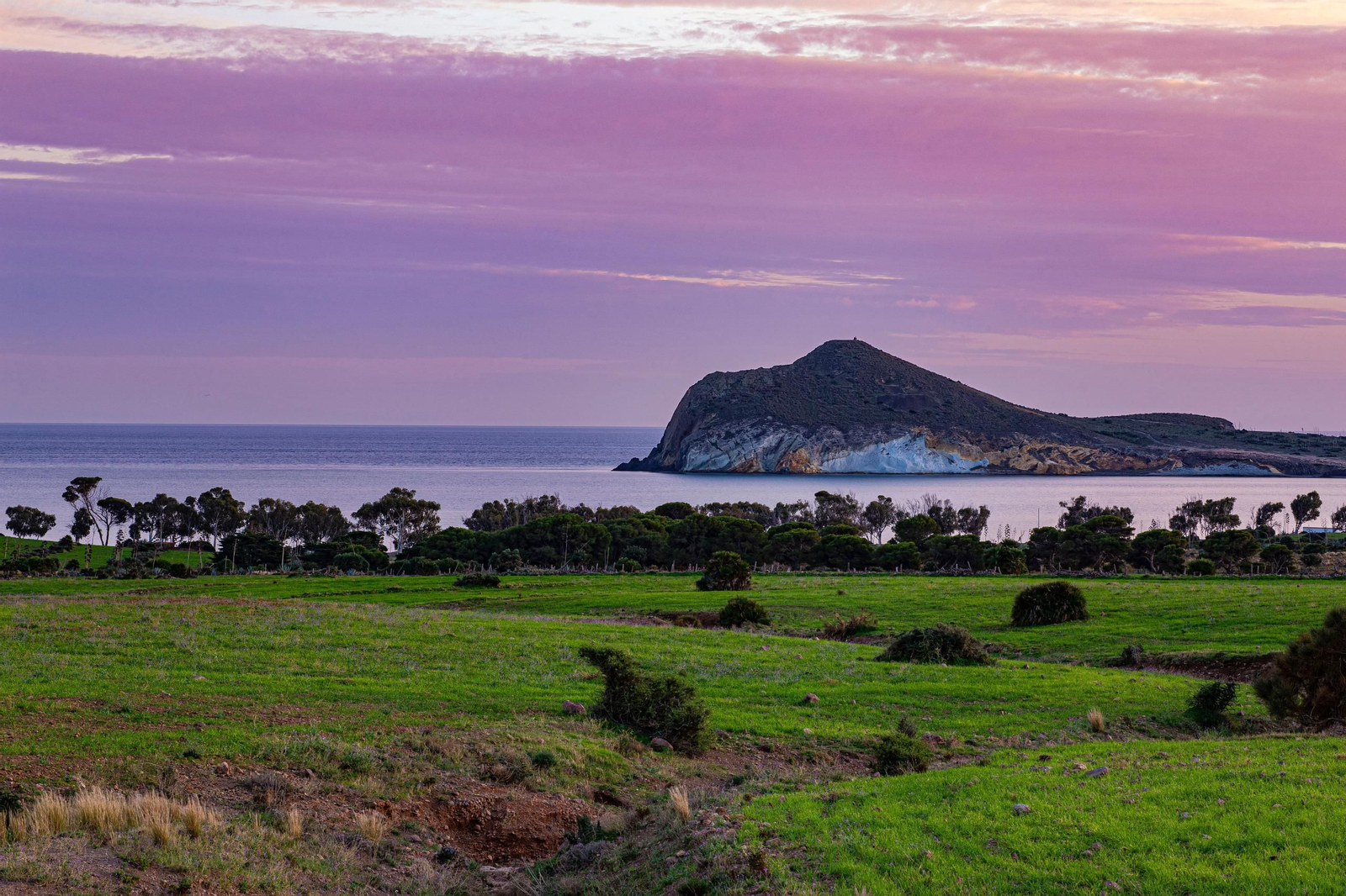 Cae la tarde en campillo de Genoveses