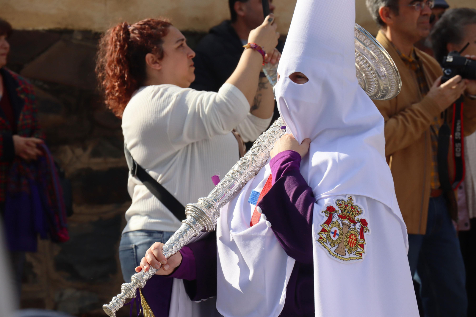 Las mejores imágenes del lunes Santo en Huelva: Hermandad del Cautivo