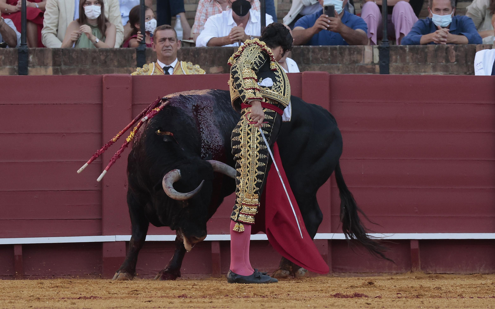 Las imágenes del primer festejo de San Miguel