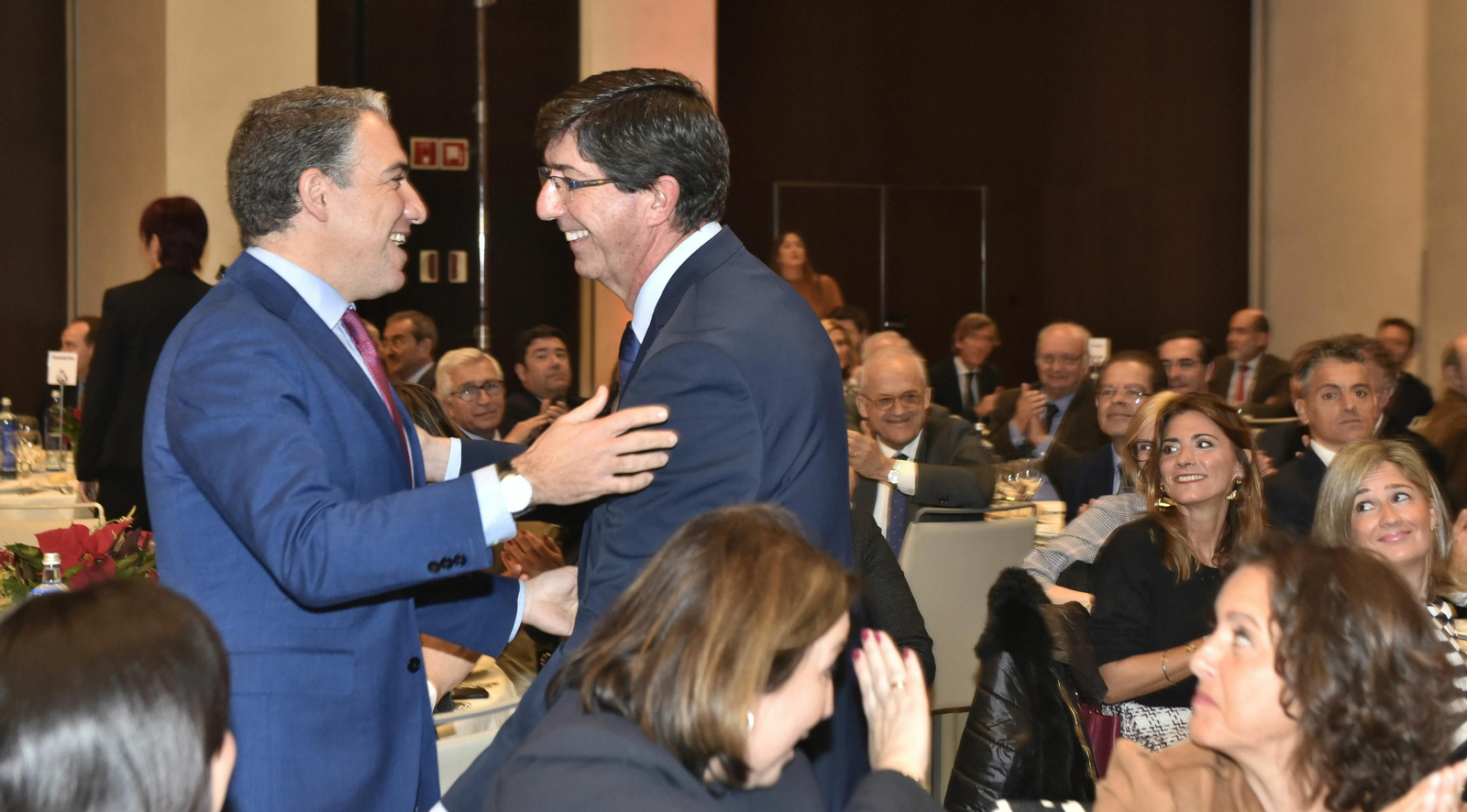 Elías Bendodo y Juan Marín, en el Foro Joly