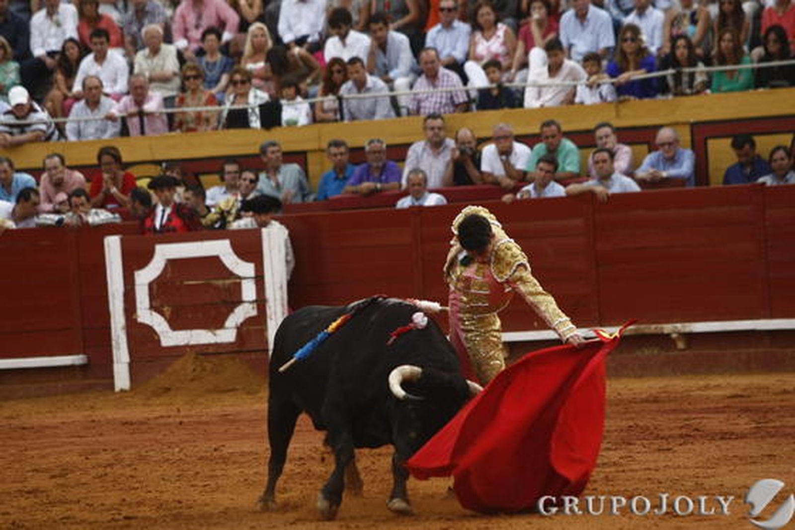 Talavante, Vega y Padilla, buenas faenas en Las Palomas.

Foto: Erasmo Fenoy