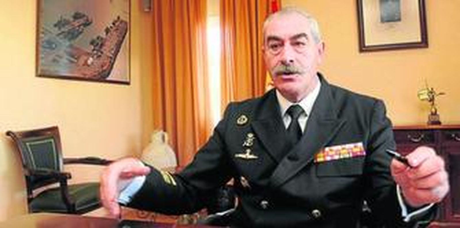 José María Pelluz, en las instalaciones de su despacho durante la entrevista.