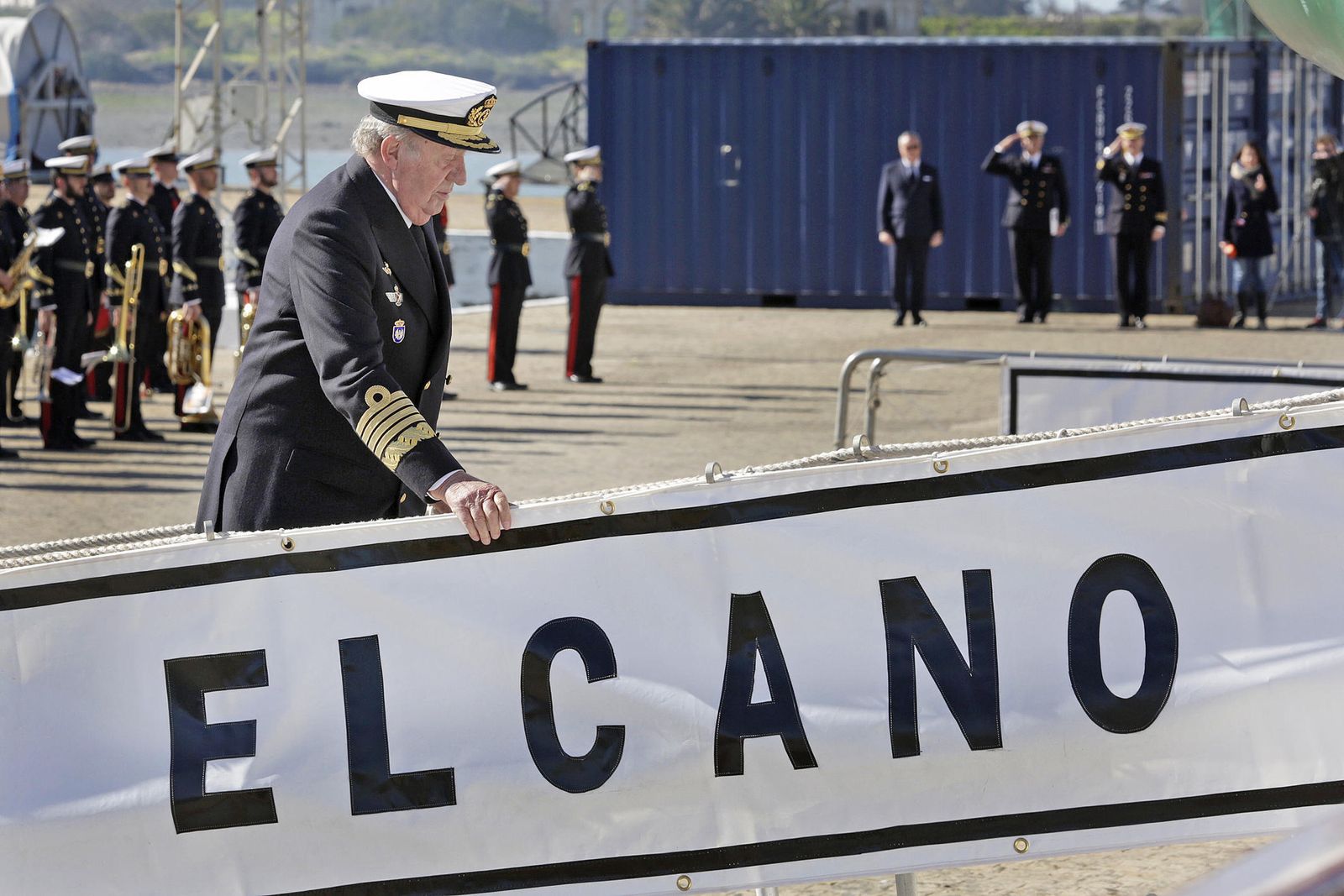 Visita de los Reyes al Juan Sebastián de Elcano