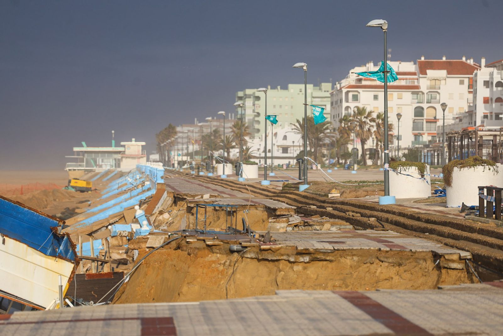 Fotografías de las zonas más perjudicadas de Matalascañas tras los últimos temporales