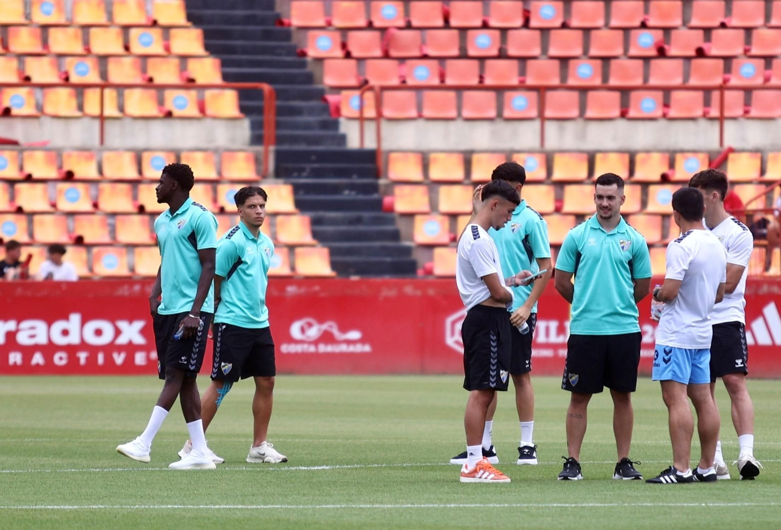 Así fue la locura del ascenso del Málaga CF en Tarragona