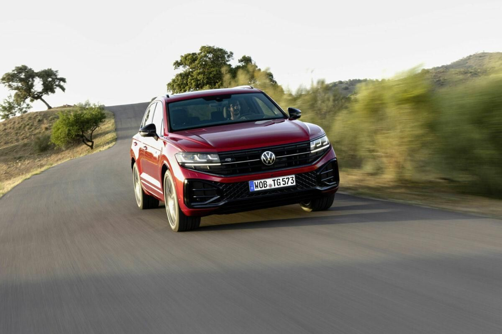 volkswagen-presents-the-new-touareg-1