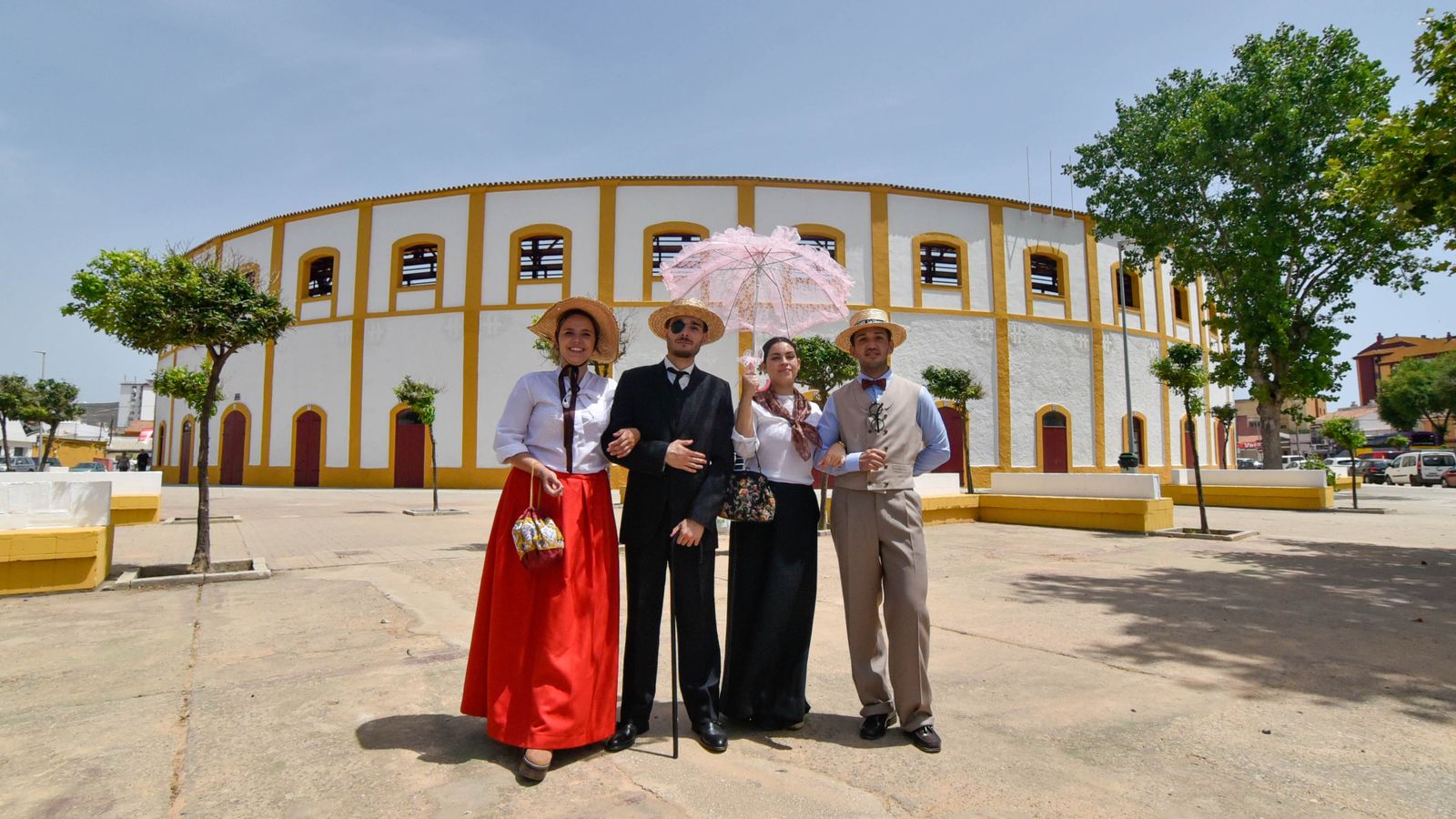 Blooms Day en la Plaza de toros de La Línea
