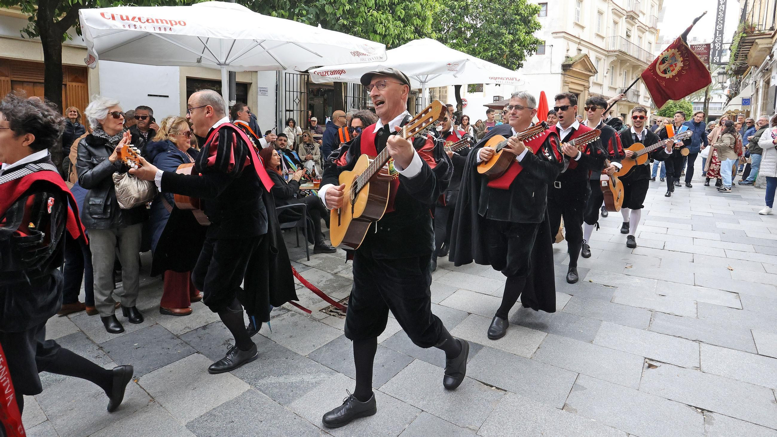 Imágenes del II Certamen Internacional de Tunas 'Jerez tierra de vinos'