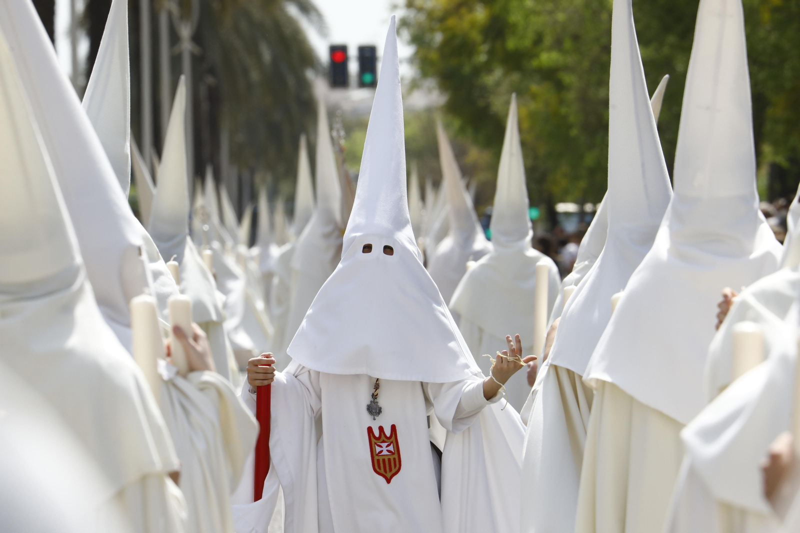 Lunes Santo en Córdoba: La procesión de la Merced, en imágenes