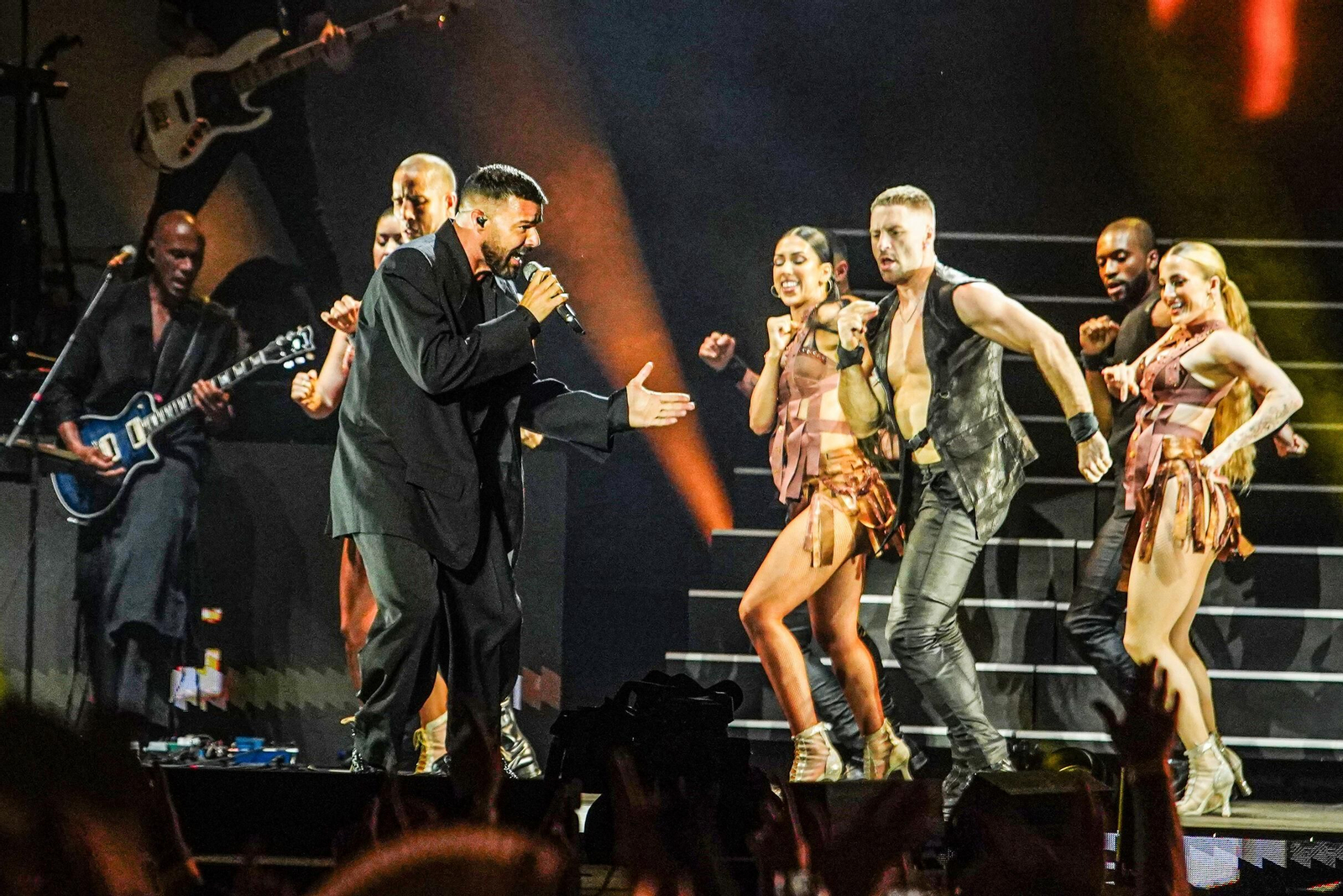 Ricky Martin hace vibrar a su público en la Plaza de Toros