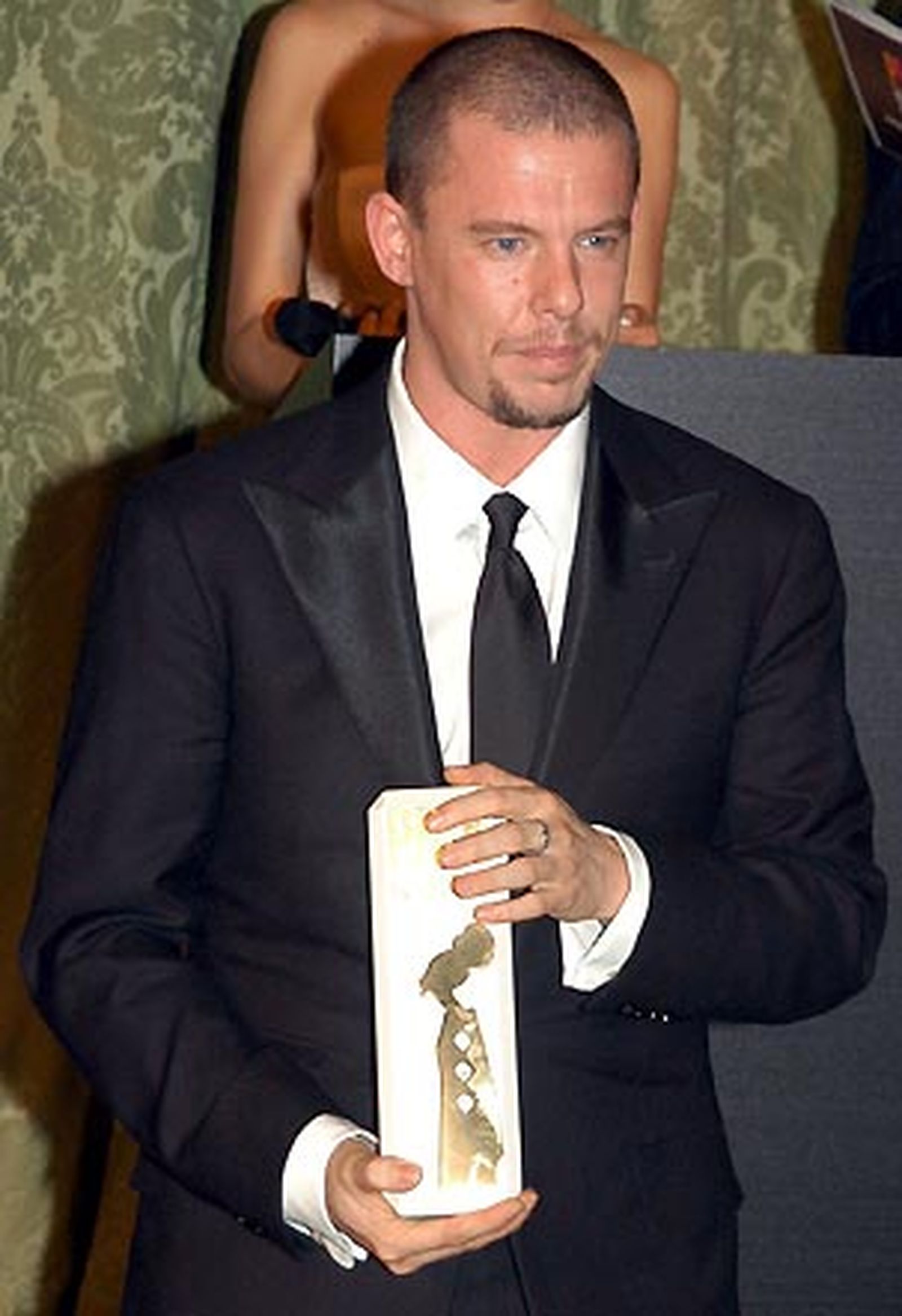 Muere el diseñador Alexander McQueen