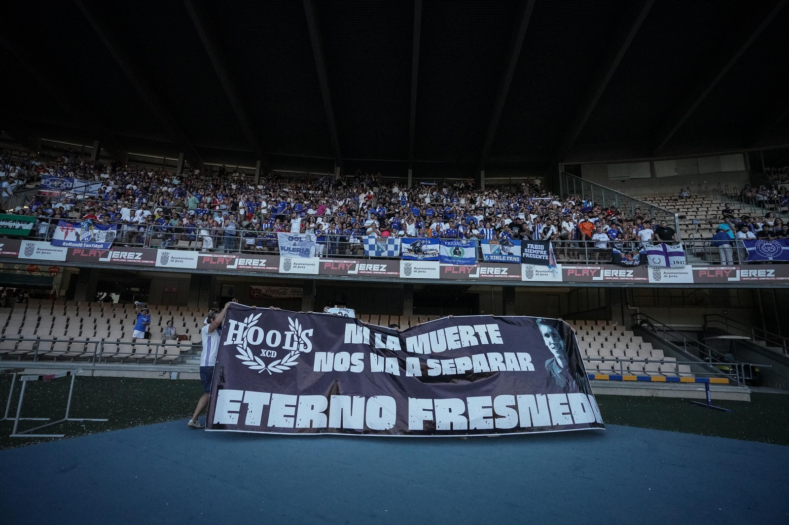 Búscate en el del partido del Xerez CD - UCAM