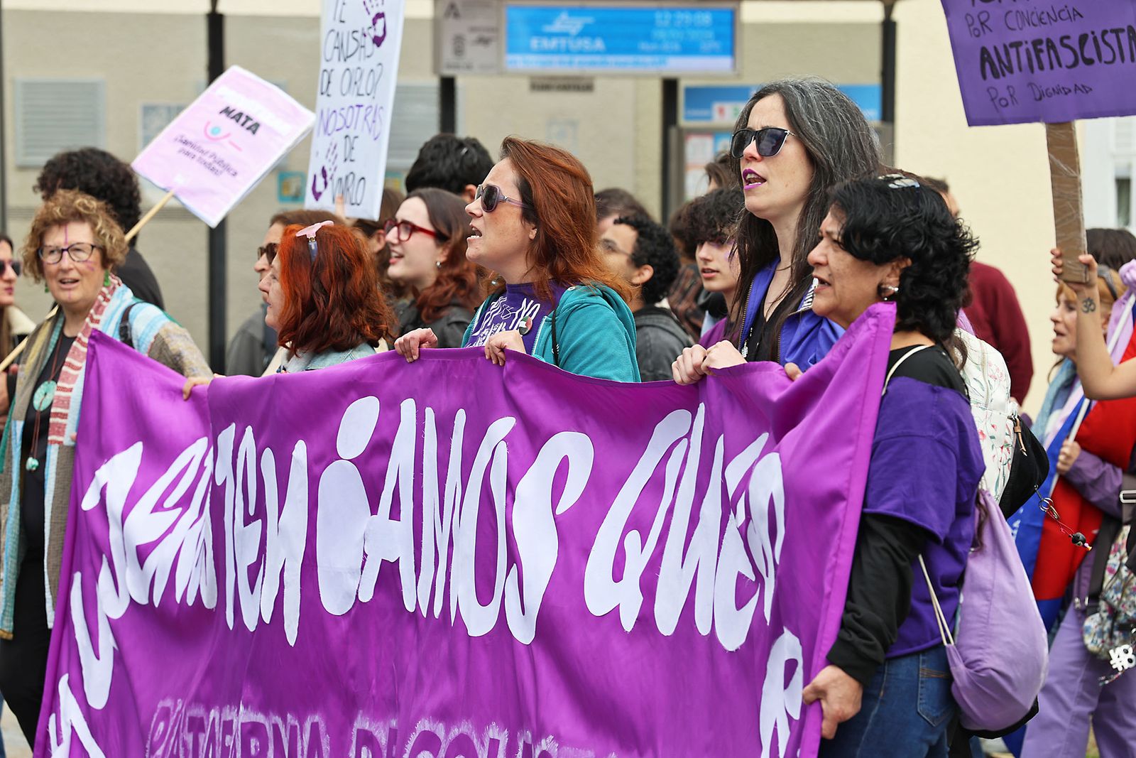 8M: Las fotografías de la manifestación del Día de la Mujer
