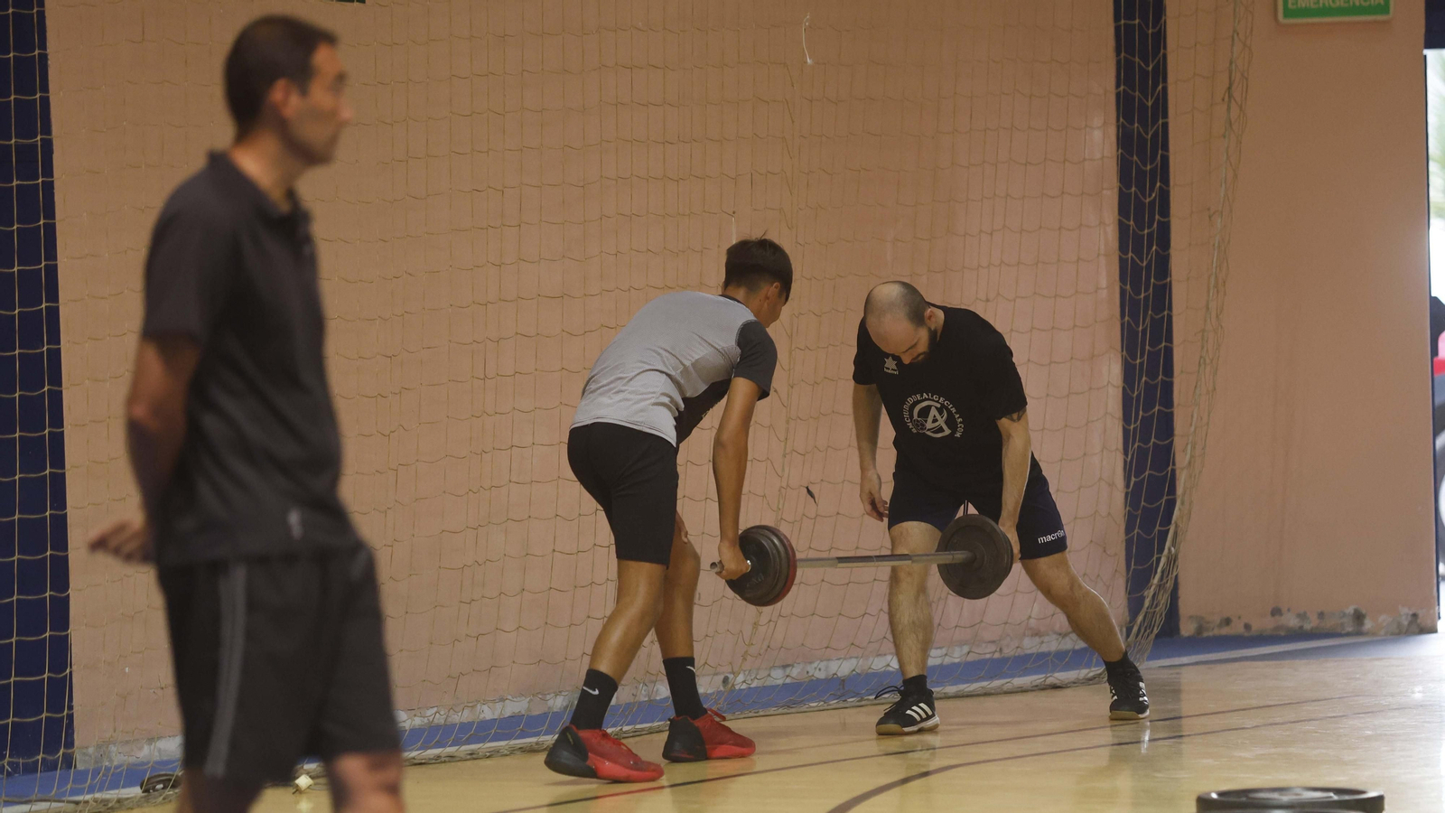 El primer entrenamiento de Ronaldo Carrasco y Sebas Restrepo con el BM Ciudad de Algeciras