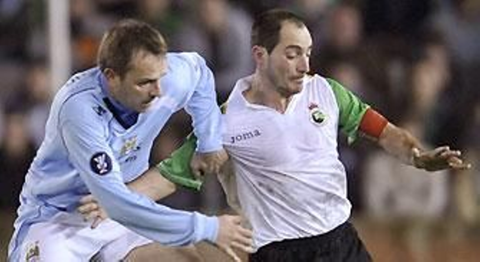 El Racing gana al Manchester City pero no basta para seguir en la UEFA