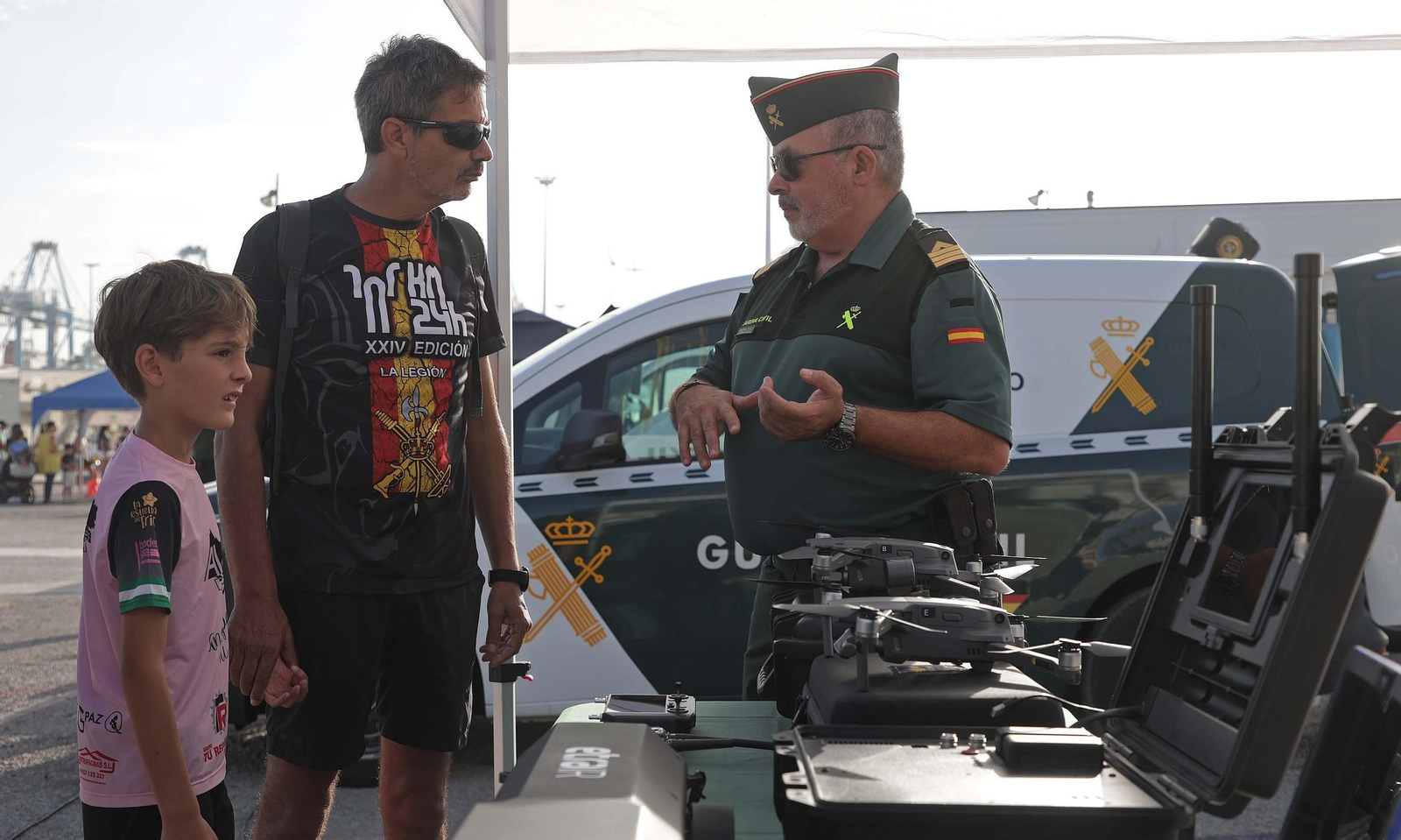Fotos de la exposición de medios de la Guardia Civil en Algeciras