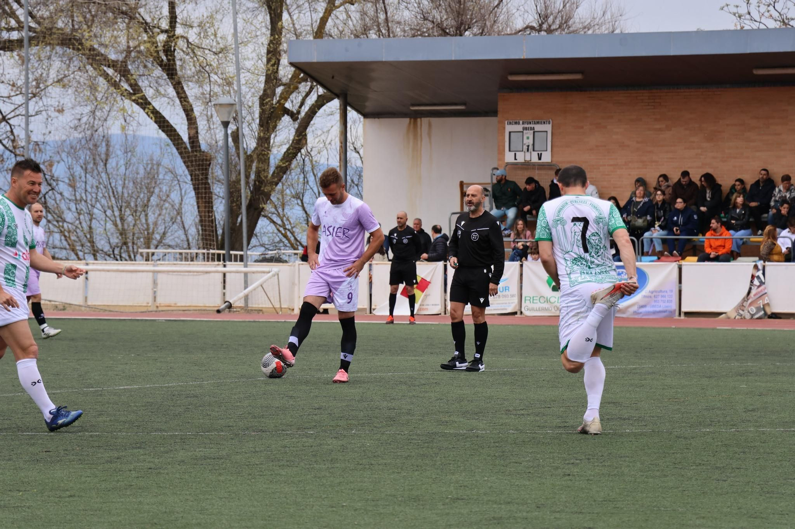 En imágenes: fútbol y arte se unen en Úbeda para apoyar a la Asociación Síndrome de Down Jaén