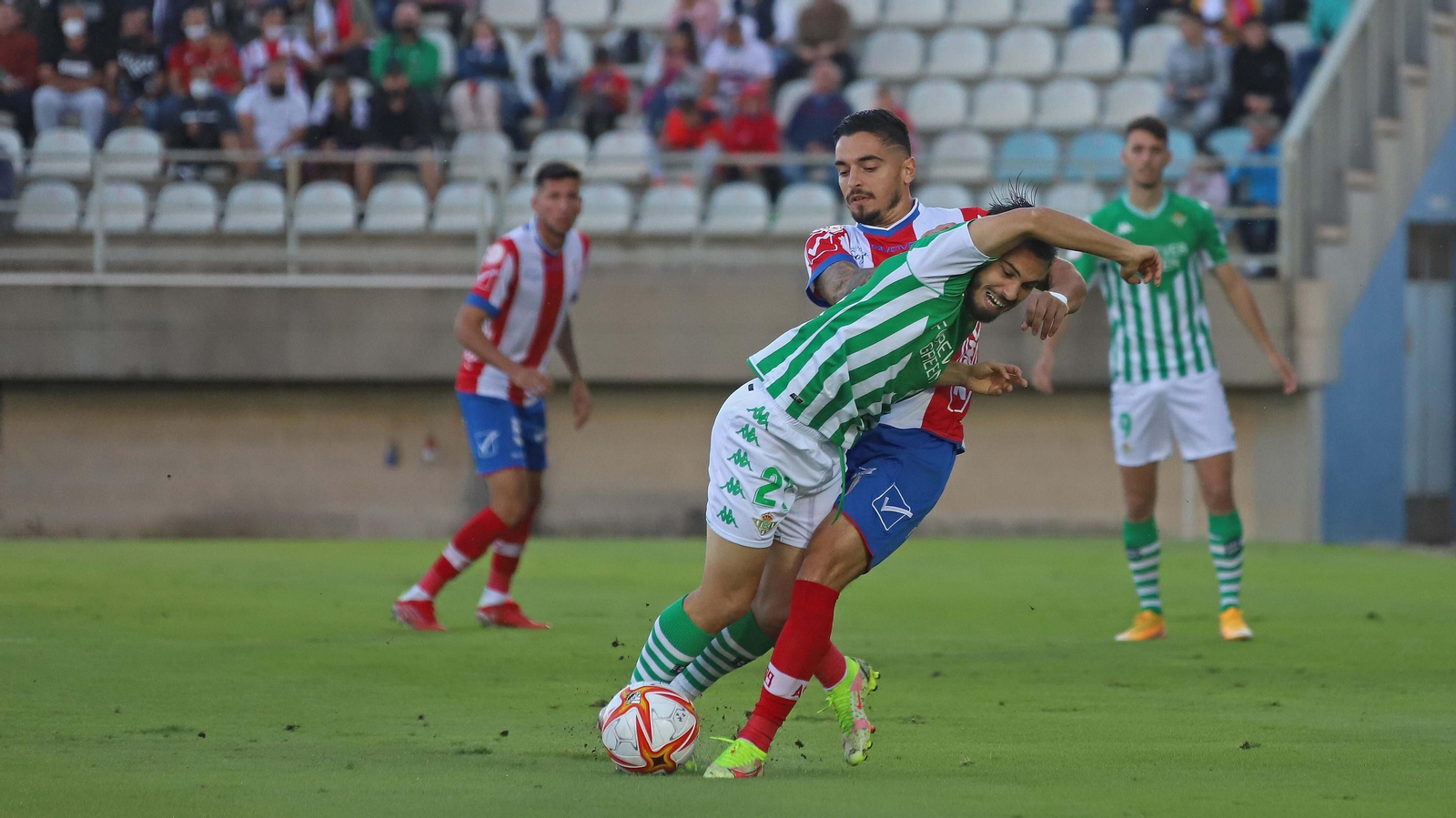 Las mejores fotos del Algeciras - Betis Deportivo