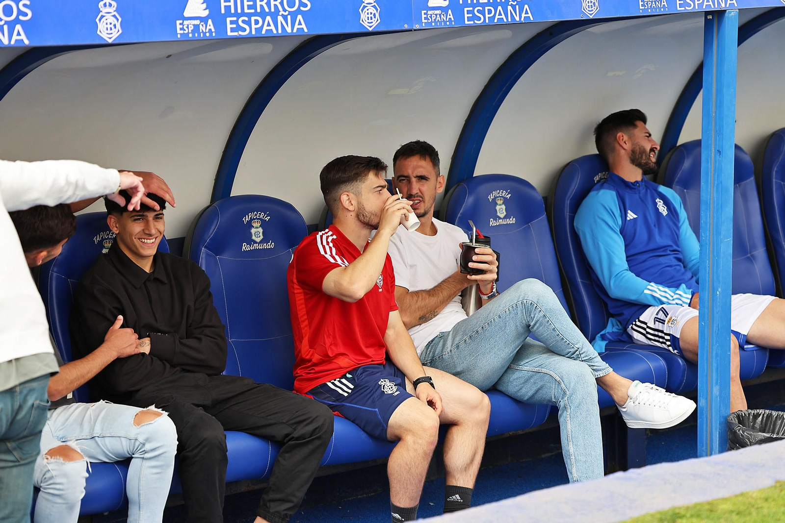 Imágenes del encuentro entre el Recreativo de Huelva y la AD Mérida