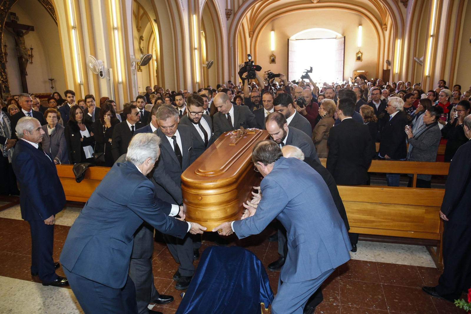 Entierro de Chiquito de la Calzada