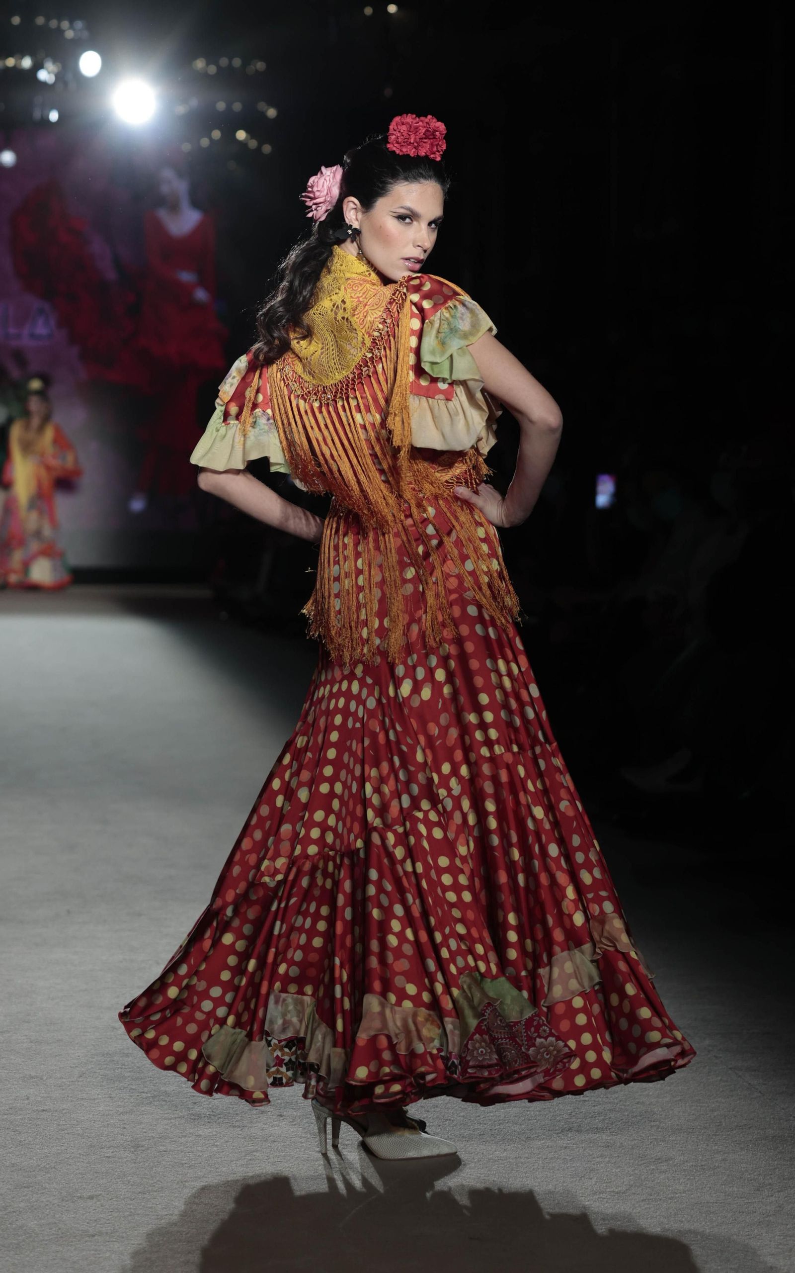 El desfile de Ángela y Adela en We Love flamenco, todas las fotos