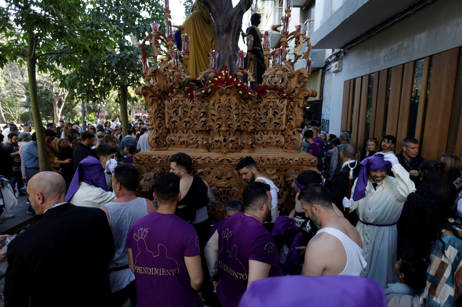 Las imágenes de la salida del Prendimiento de Cádiz en la Semana Santa 2023