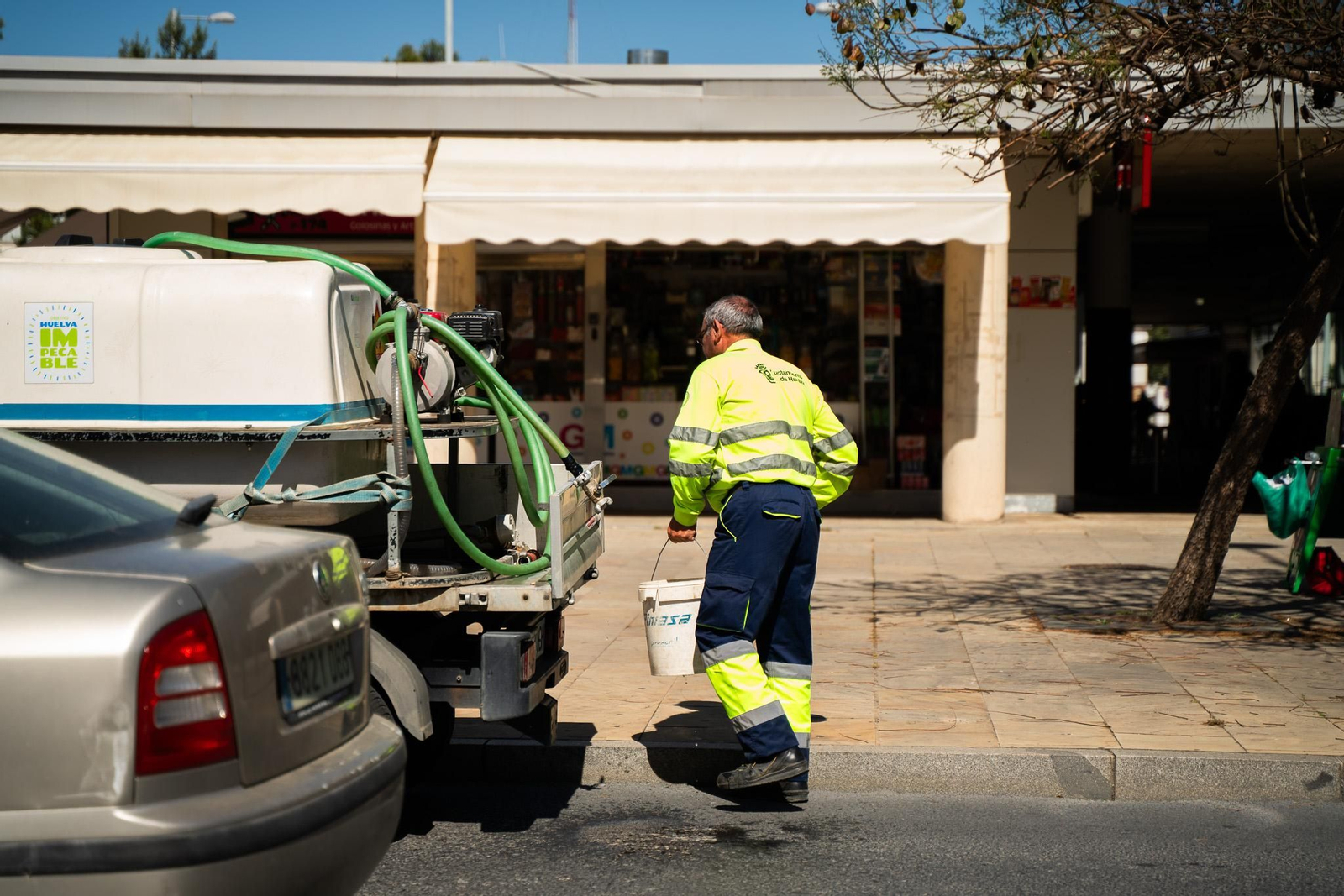 Así se vivió el apagón en las calles de Huelva, en imágenes