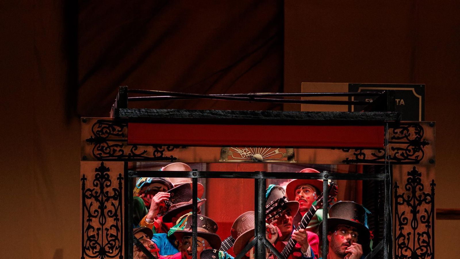 Búscate entre las mejores imágenes de la cuarta sesión semifinal del COAC 2025