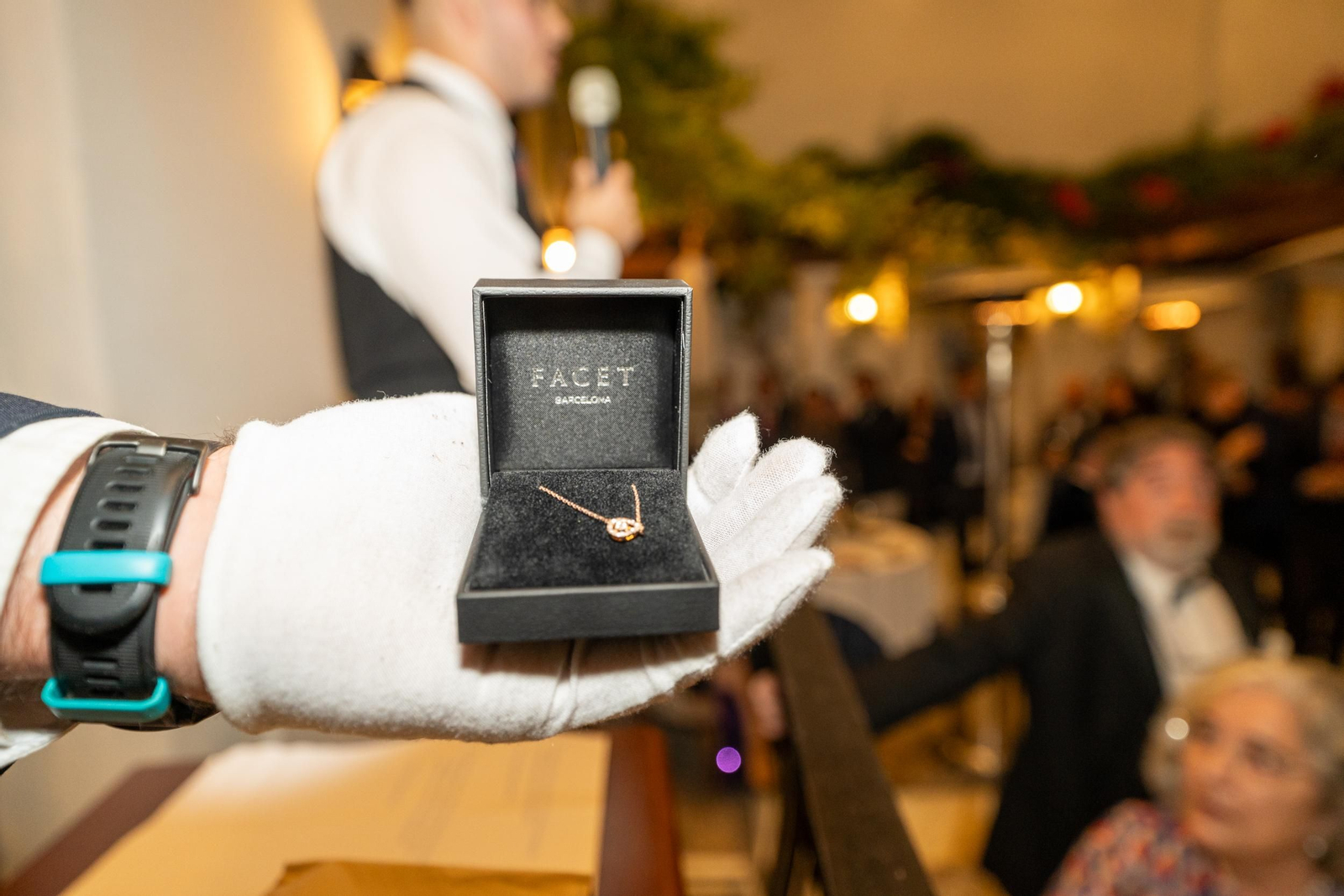 En imágenes, la Cena de Gala Benéfica de La Casa de Manolete Bistró a favor de los afectados por la DANA en Valencia