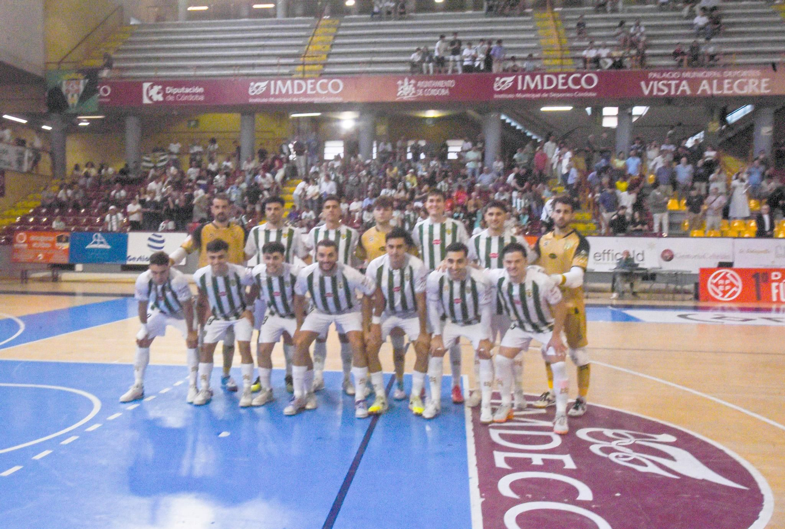 Las mejores fotos del ambiente en Vista Alegre para el Córdoba Futsal - Jimbee Cartagena