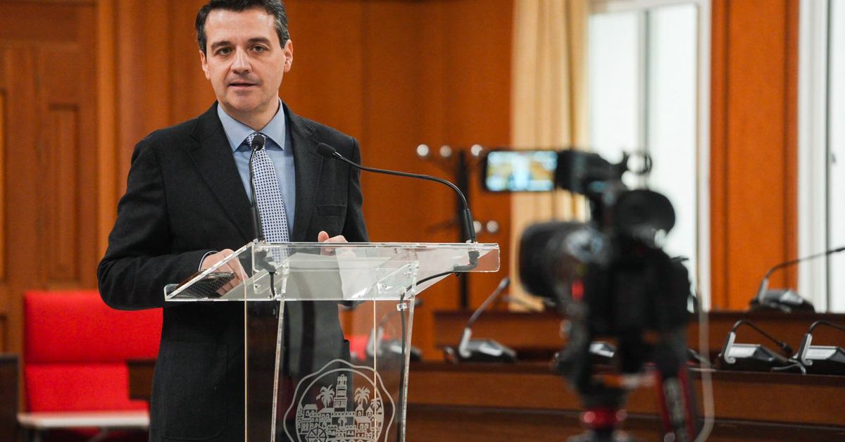 El alcalde de Córdoba reordena su gobierno en la recta final del ...
