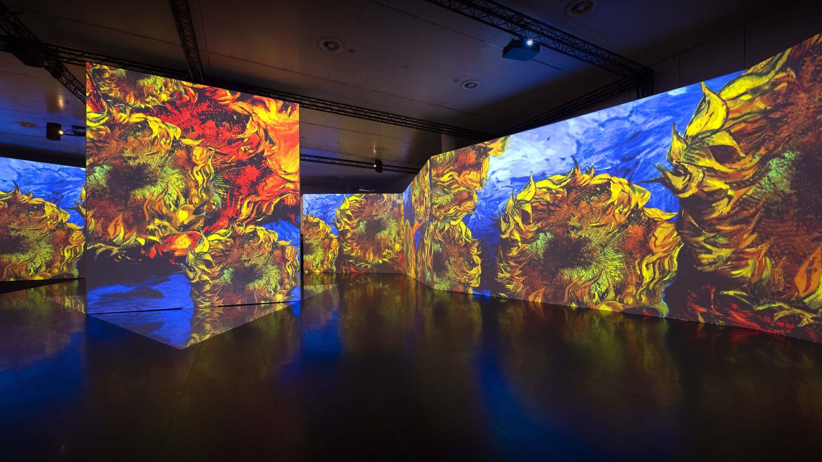 La exposición inmersiva de Van Gogh llega a Sevilla y te invitamos ¡participa en el sorteo!