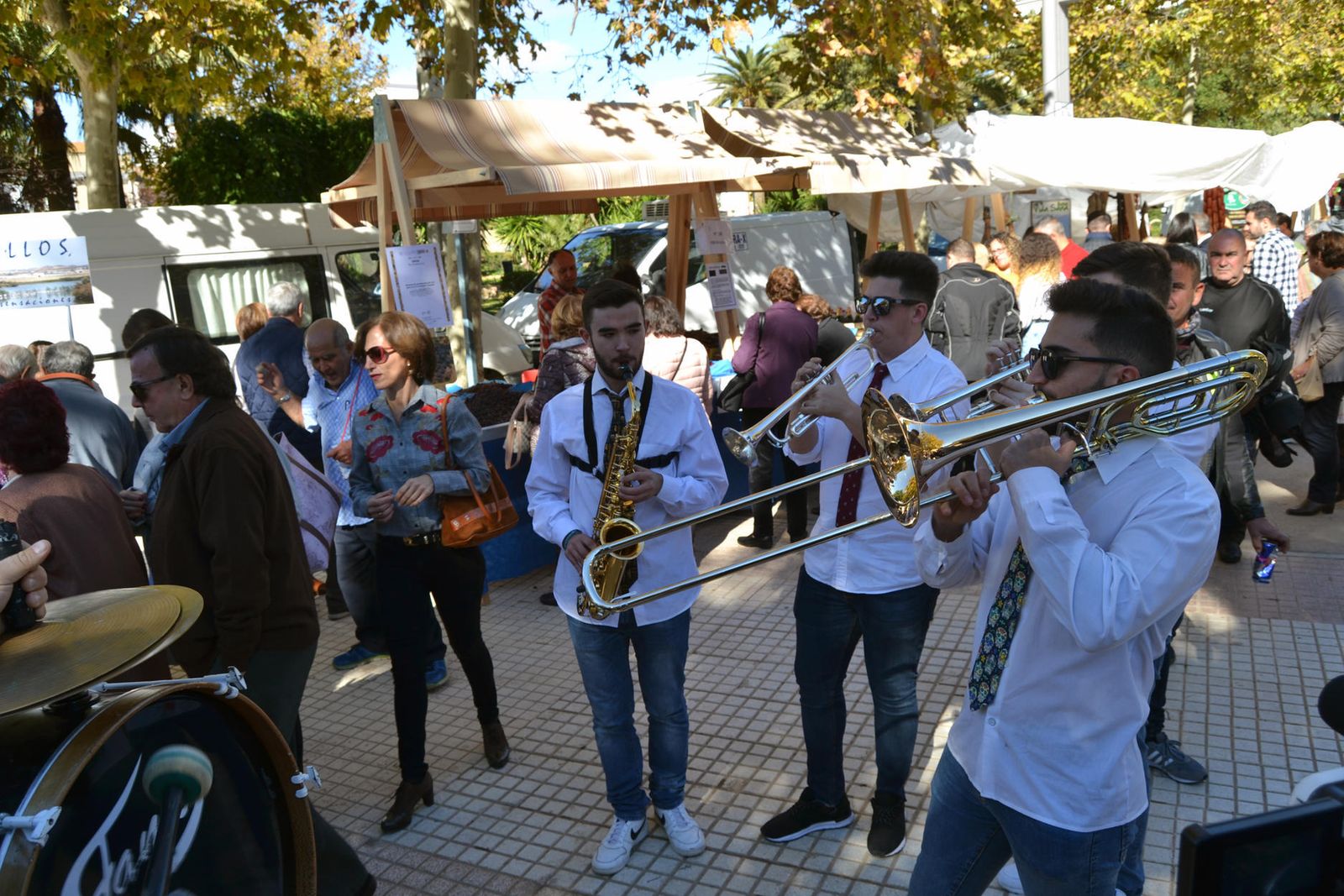 La XI Feria del Jamón de Campillos, en imágenes