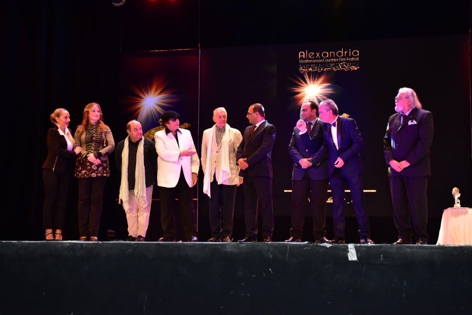 El jurado del Festival de Cine de Países Mediterráneos de Alejandría, con el productor Carlos Taillefer (tercero por la izquierda).