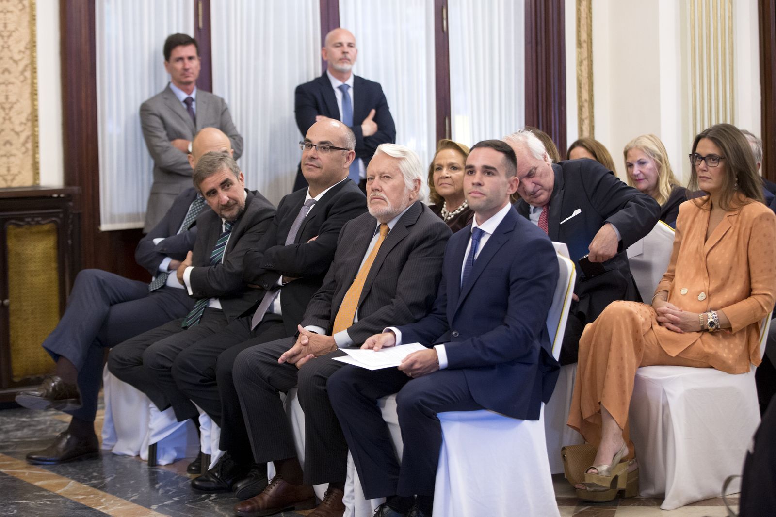 Las imágenes de la entrega de la Beca Manuel Olivencia