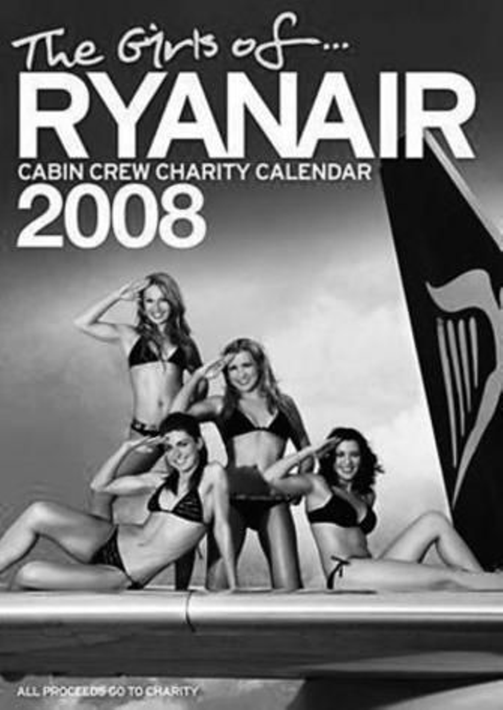 Bratz. Varias niñas se proponen estar a la última moda con un set de belleza. El resultado es la consolidación de un "modelo femenino".