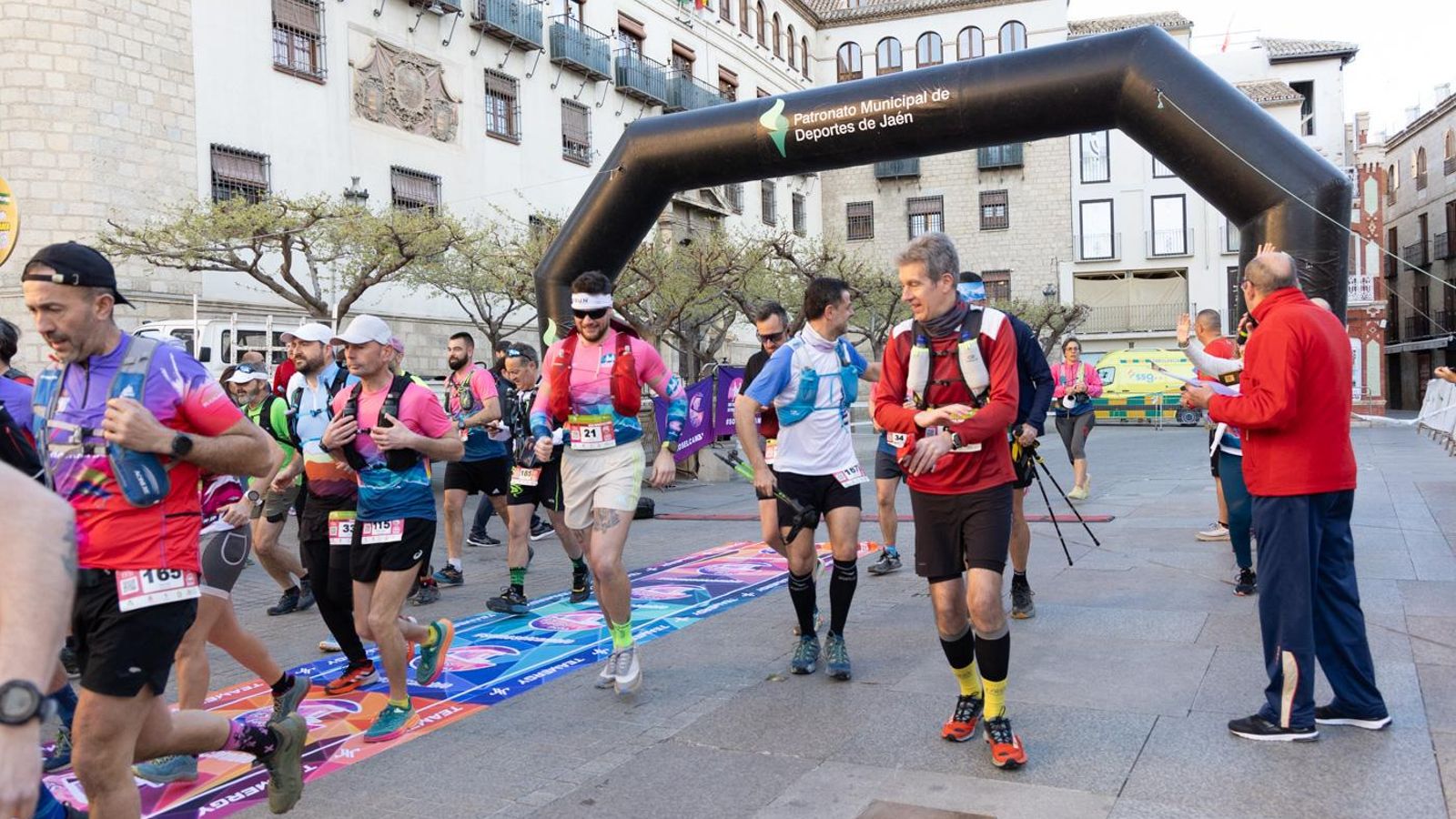En imágenes: kilómetros para la esperanza de Celia en el CxM Trail Solidario IES Fuente de la Peña (I)
