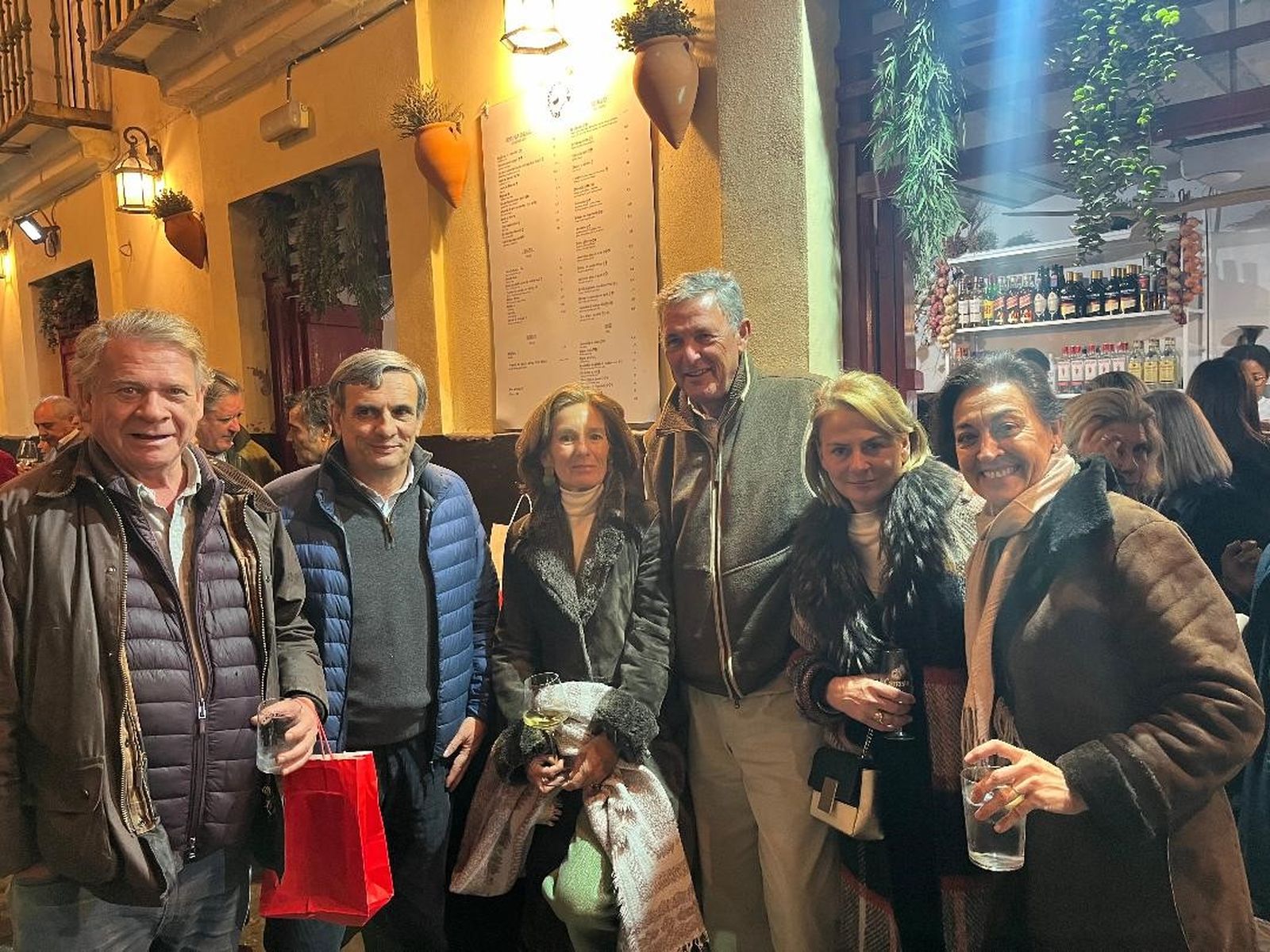 Kiko Cantero, Rafael del Cuvillo, Clara Ramos, Álvaro Bedoya, María López Varela y María del Mar Ruiz.