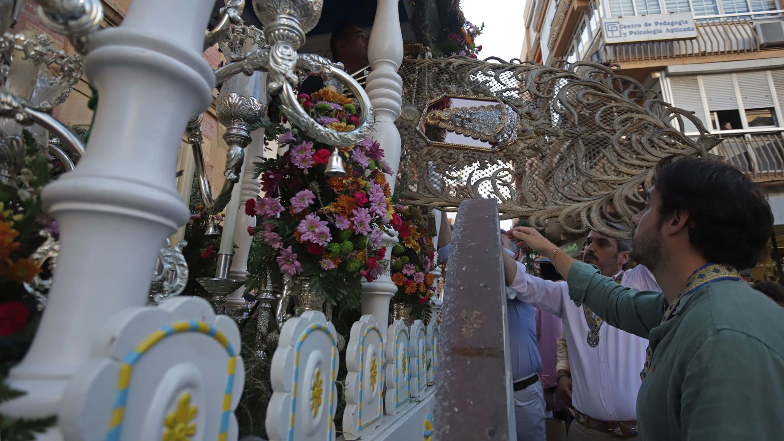 Entrega de la Medalla de la ciudad a la hermandad del Rocío de Algeciras