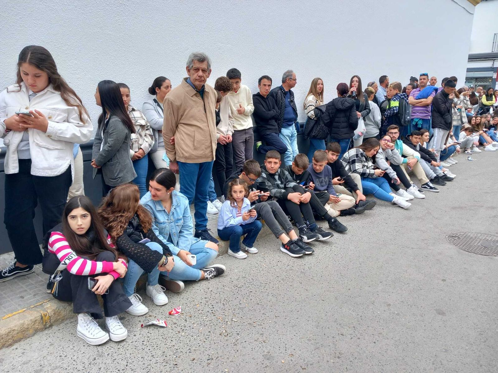 Todas las imágenes de la Virgen de Afligidos restaurada y del martes santo en Chiclana