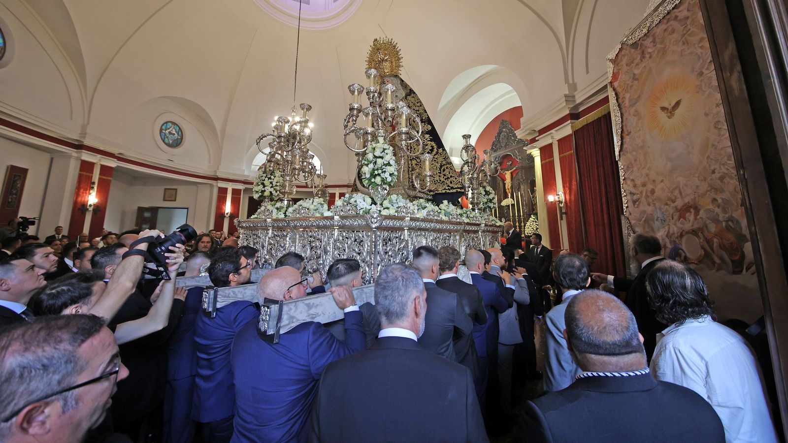 Medalla de Oro de Jerez a la Virgen de la Coronación