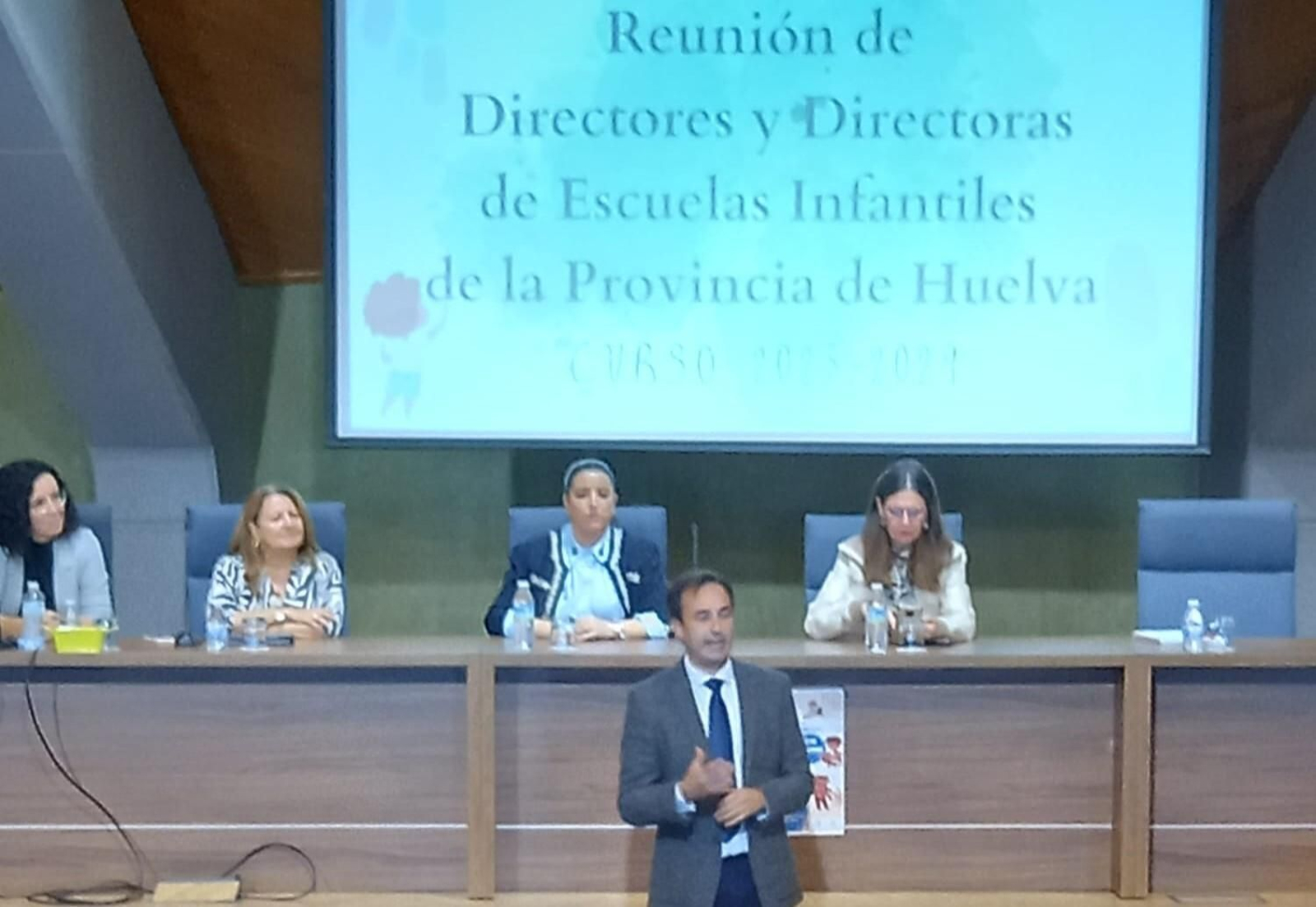 Encuentro de directores de escuelas infantiles de Huelva.