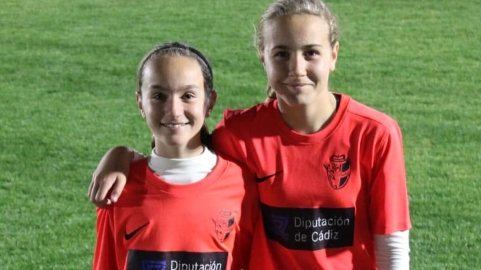 Triana Lobo y Marta Tocón, del Guadalcacín, con la selección gaditana.