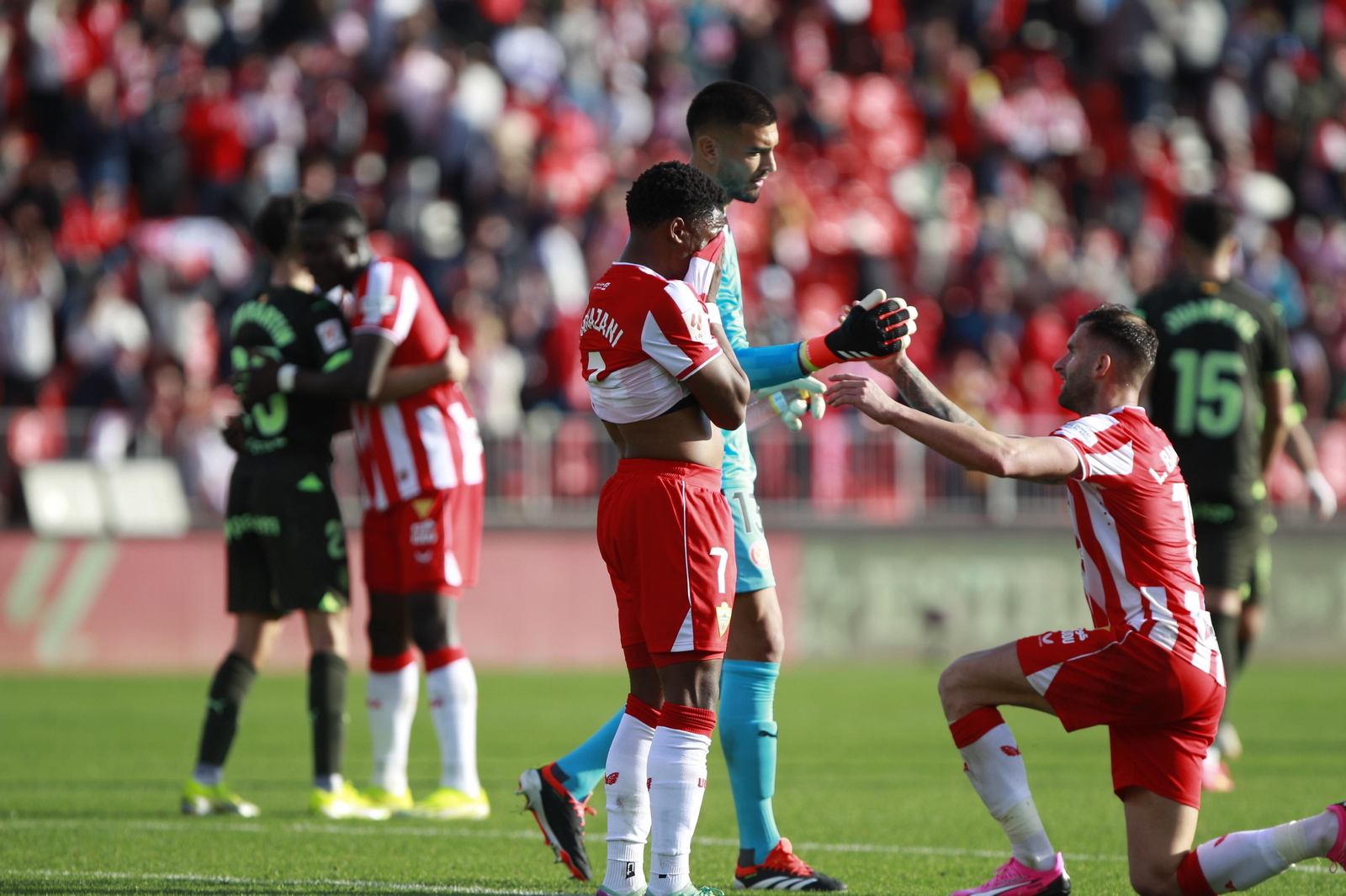 Las mejores imágenes del partido de fútbol U.D. Almería-Girona F.C.