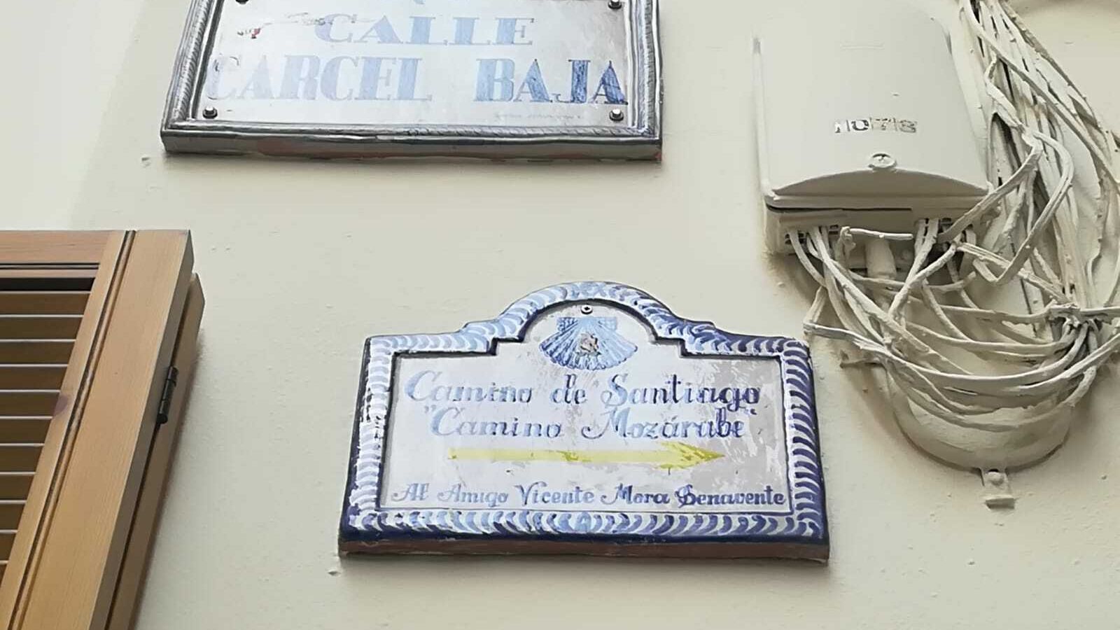 Las antiguas placas se mantendrían