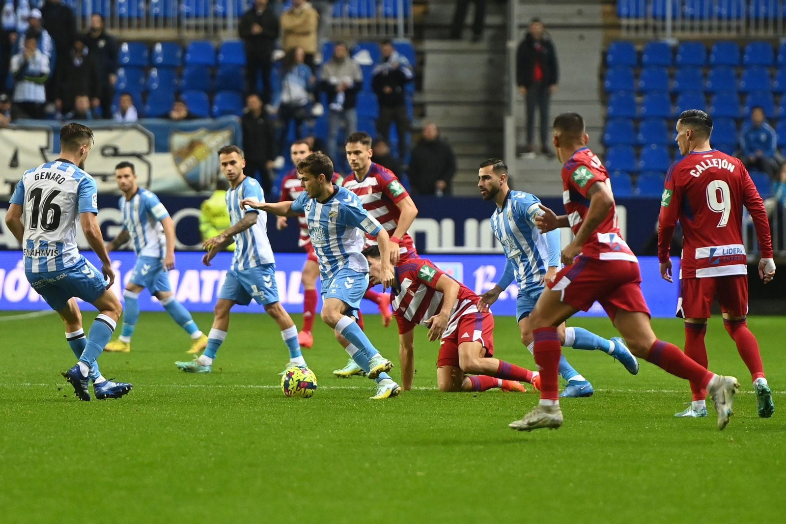El Málaga CF - Granada CF, en fotos