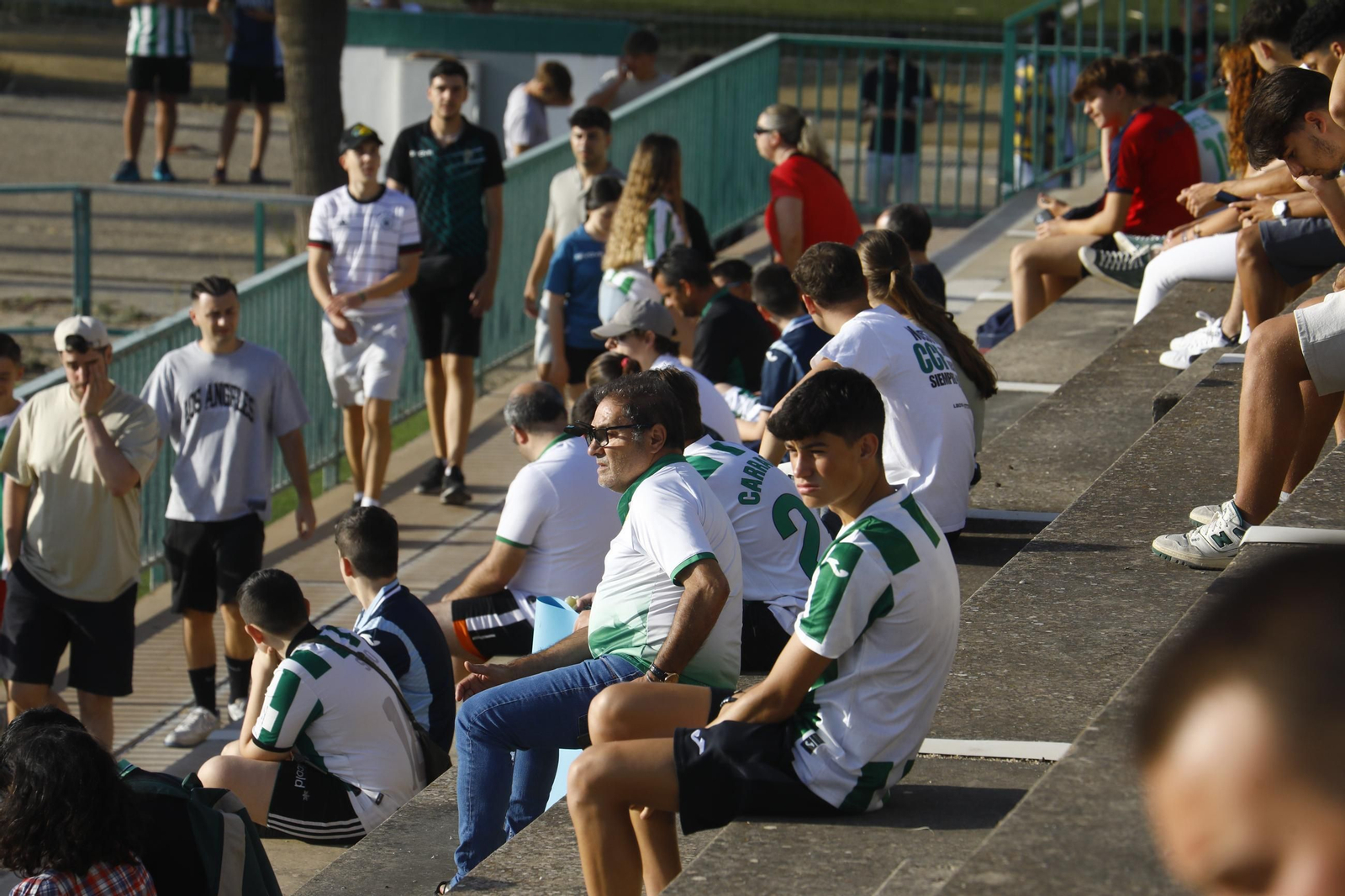 La ilusión puede con el calor en el primer entrenamiento del Córdoba CF