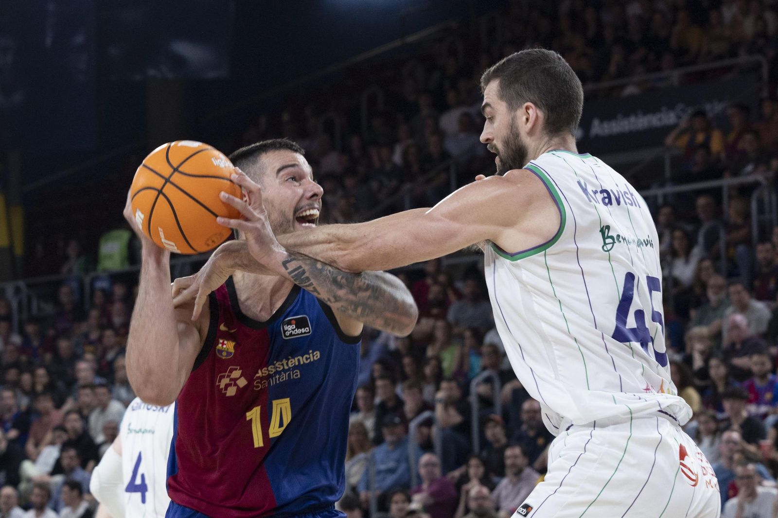 Kravish, ante Willy.